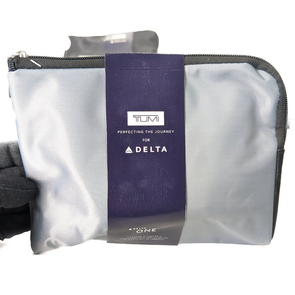 TUMI Delta One First Class Cosmetics Goodie Bag - NEW - Gray